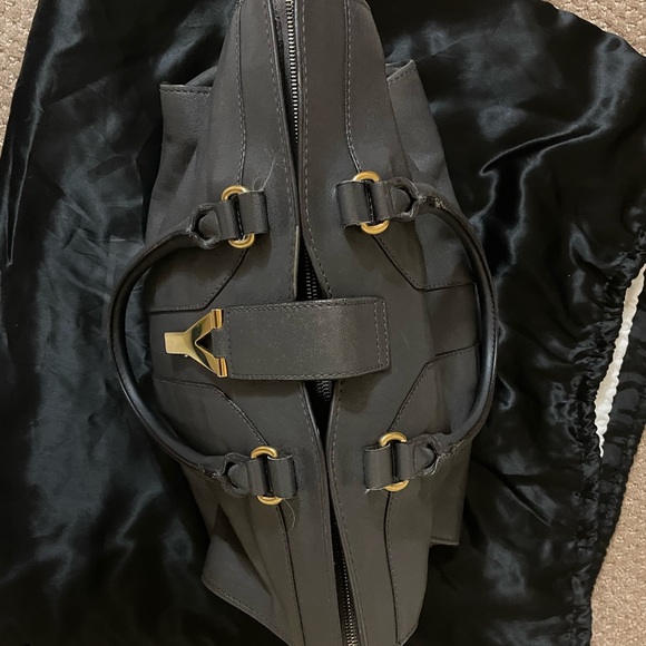 YSL Dark Gray Cabas Chyc Leather Handbag - Picture 12 of 16